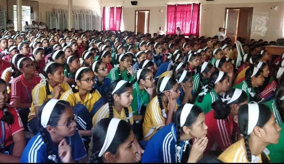 रोटरी क्लब ऑफ प्राधिकरणाच्या वतीने ध्रुमपानाबाबत जनजागृती अभियान