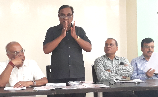 औद्योगिक क्षेत्रात गुंडाचे स्वतंत्र माफियाराज; शासनाचे दुर्लक्ष - ॲड. आप्पासाहेब शिंदे