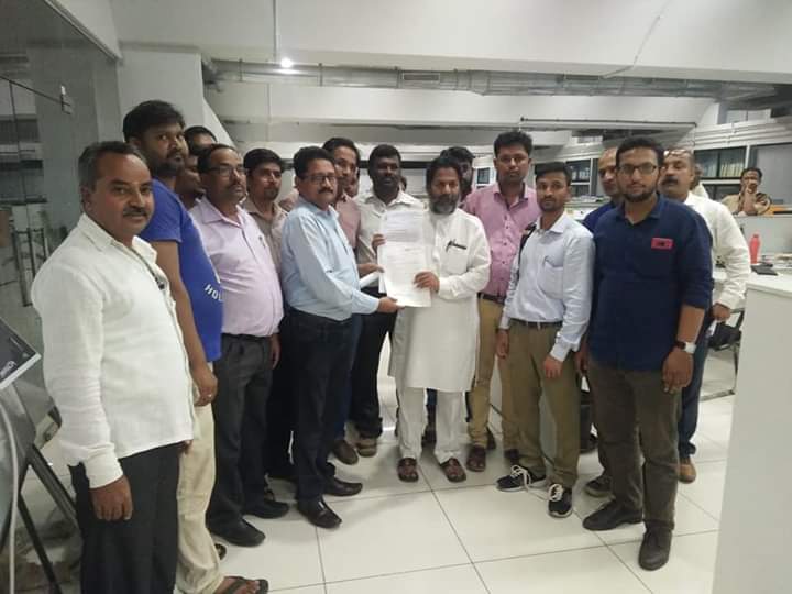 आंदोलनासमोर ठेकेदार व मेट्रो प्रशासन झुकले; ३१ जुलैला मिळणार कामगारांचा थकीत पगार