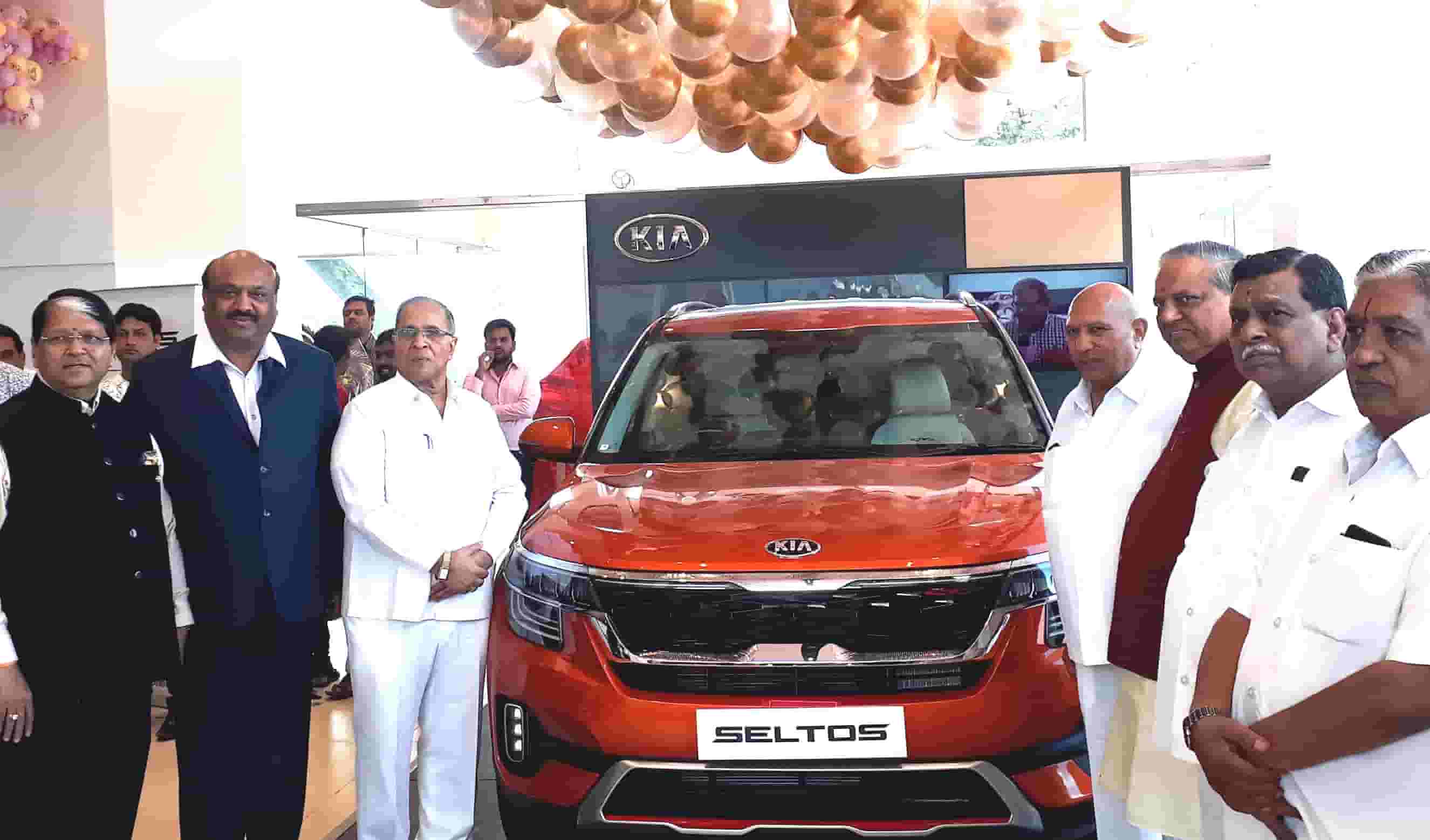 अमन किया मोटर्सच्या शोरुमचे चिंचवड मध्ये भव्य शुभारंभ