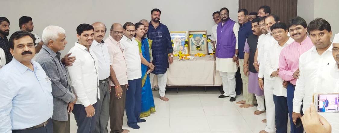 “कमळ” चिन्ह घरोघरी पोहोचवा; आ. लक्ष्मण जगताप व आ. महेश लांडगे यांनी भाजपच्या पदाधिकाऱ्यांची घेतली बैठक