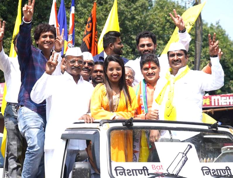 बॅटच्या साथीने चिंचवडमध्ये विजयाचा षटकार ठोकणार
