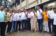 चिंचवड मतदारसंघातील भाजप उमेदवार आमदार लक्ष्मण जगताप यांनी मुलीसह बजावला का मतदानाचा हक्क
