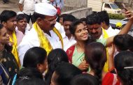 मोशी, डुडुळगावातील तरूणाईची सेल्फी वुईथ विलास लांडे