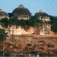 अयोध्येतील विवादात्मक जागा राम मंदिराला देण्याचे कोर्टाचे आदेश