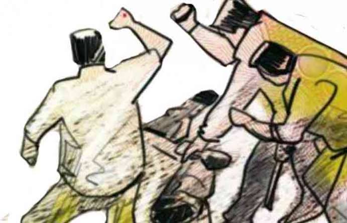 वाकडमधील उसतोड मजूराचे कुटुंबासह  सिनेस्टाईल अपहरण; कर्नाटकात नेऊन केली मारहाण...