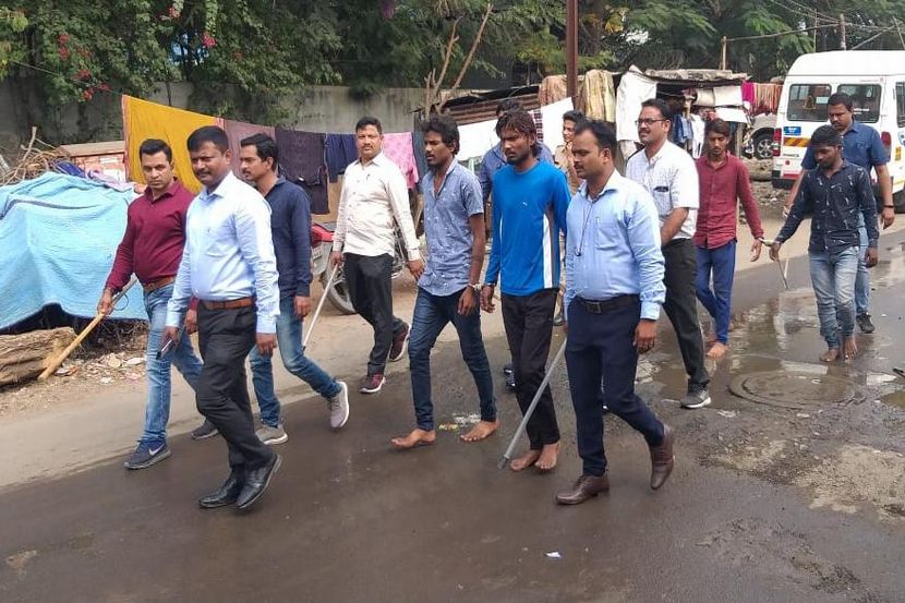 वाकड परिसरात दहशत माजवणाऱ्या सराईत गुन्हेगारांची पोलिसांकडून धिंड....
