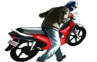 वाहन चोरट्यांना अभय? शहरातील तीन ठिकाणच्या दुचाकी चोरट्यांनी नेल्या चोरून...