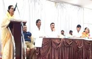 पाणी व विजेच्या प्रश्नांवर सोसायट्यांचे पदाधिकारी, महापालिका अधिकाऱ्यांमध्ये महापौरांनी घडवला सुसंवाद...