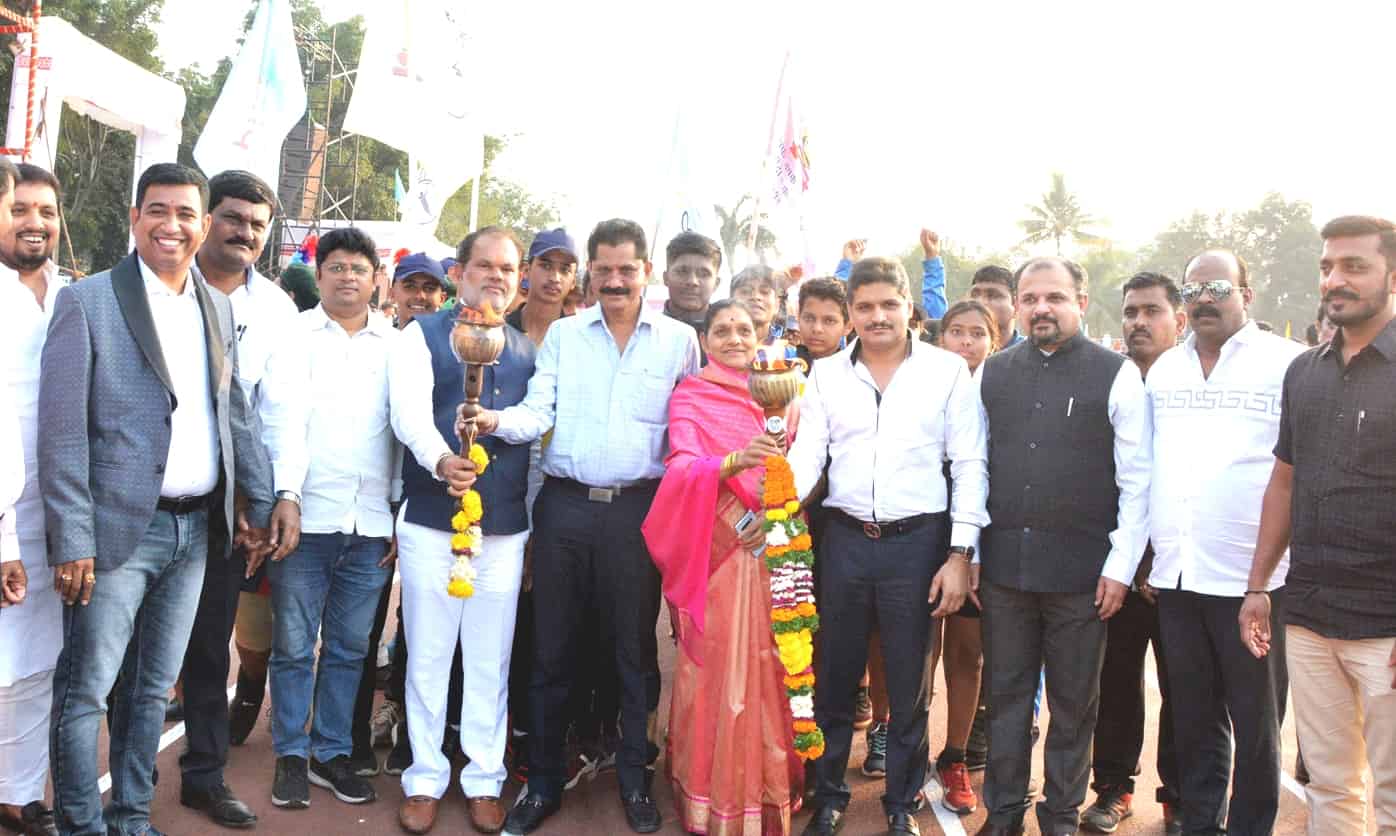 आंतरशालेय महापौर चषक क्रिडा व कला स्पर्धाचे उद्घाटन....!