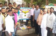कष्टकऱ्यांचे नेते बाबा कांबळे यांच्या लढ्यामुळे रिक्षाचालकांना घरकुल आणि रिक्षा स्टँड मिळाले - रिक्षाचालक