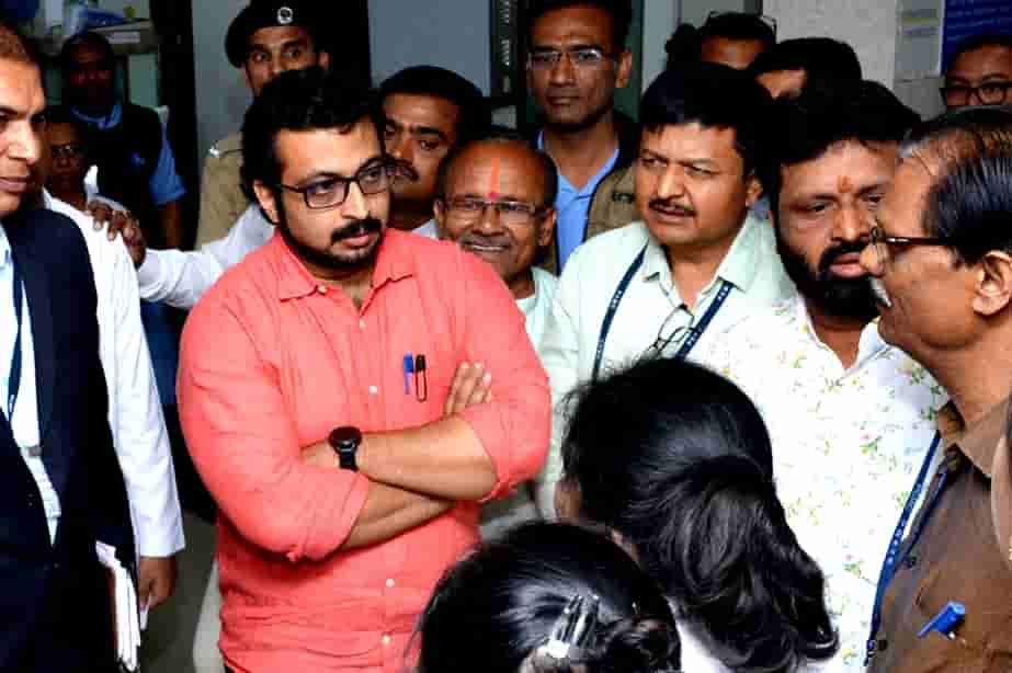 महापालिकेचा केवळ ठेकेदारांच्या तुंबड्या भरण्याचा उद्योग - खासदार डॉ. अमोल कोल्हे