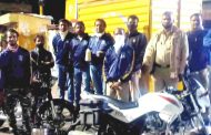 शहरातील गस्तीवरील पोलिसांना चहा आणि नाश्त्याची सेवा...