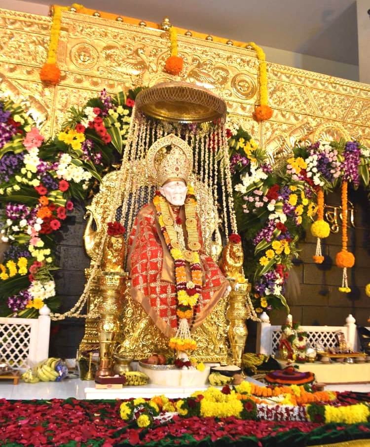 आळंदी रस्त्यावरील साई मंदीर भाविकांसाठी बंद...