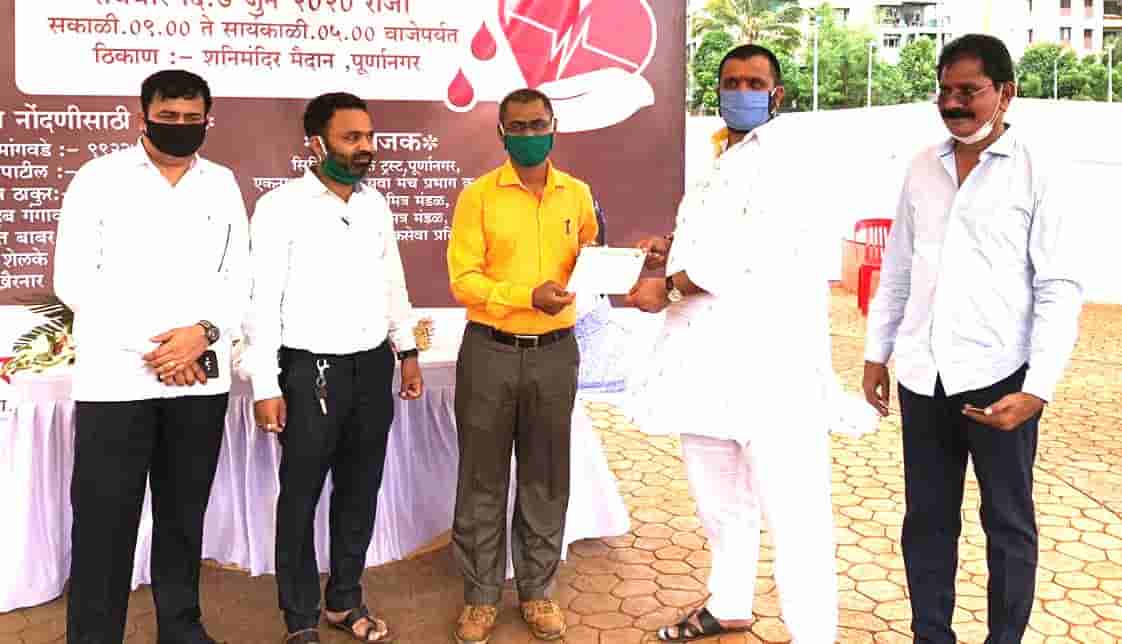 माजी सत्तारूढ पक्षनेते एकनाथ पवार यांच्या पुढाकाराने पूर्णानगरात ८८ जणांचे रक्तदान...