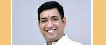 पालिकेच्या मृत अधिकारी, कर्मचार्‍यांच्या वारसाना सुरक्षा कवच योजनेचा लाभ द्या - उपमहापौर हिंगे...
