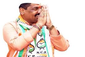 लॉकडाऊनमध्ये नागरिकांची सेवा करताना दत्ता काकांना कोरोनाची लागण...