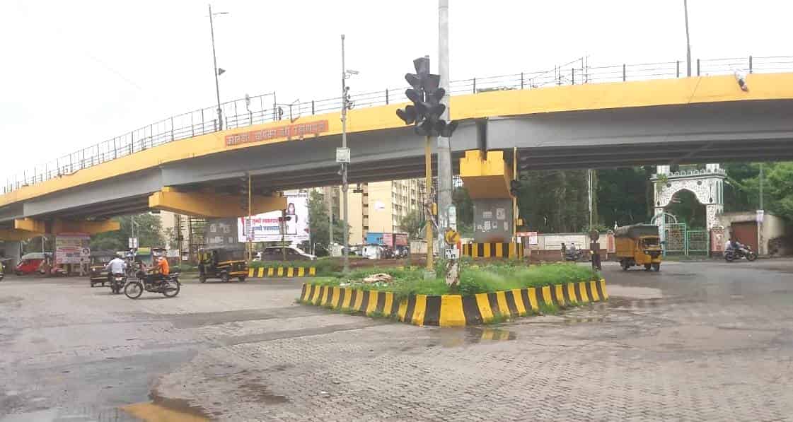 शहरात रविवारच्या जनता कर्फ्युला बहुतांशी नागरिकांची पाठ, तर काही ठिकाणी कडक...