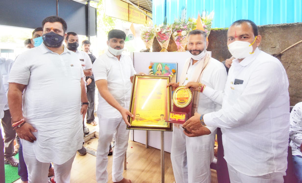सैनिक बांधवांचा सन्मान हे प्रत्येकाचे कर्तव्यच - आमदार महेश लांडगे