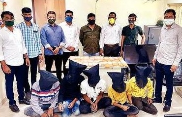 दरोड्याच्या तयारीत असलेल्या टोळीला पोलिसांकडून अटक; चार लाखांवर ऐवज जप्त...