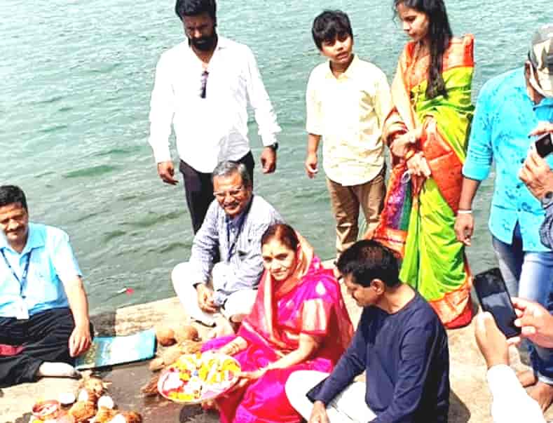 शहराची तहान भागविणा-या पवना धरणाचे महापौरांकडून जलपूजन...