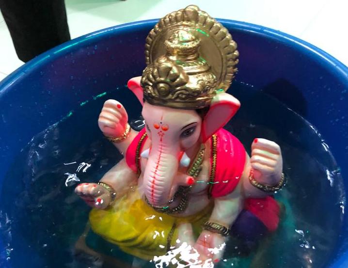 ज्योतीबानगर येथील आझाद मित्र मंडळाच्या गणपतीचे साधेपणाने विसर्जन...