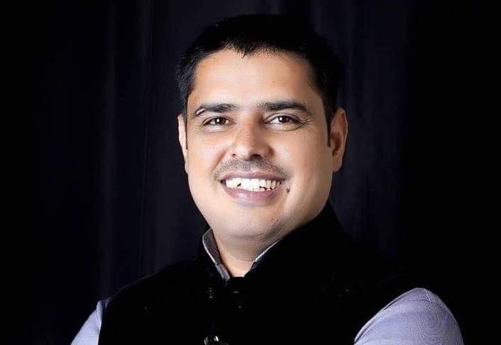 वीजग्राहकांचे संभाजीनगर शाखेला स्थलांतर केल्यास तीव्र पडसाद उमटतील – दिनेश यादव..