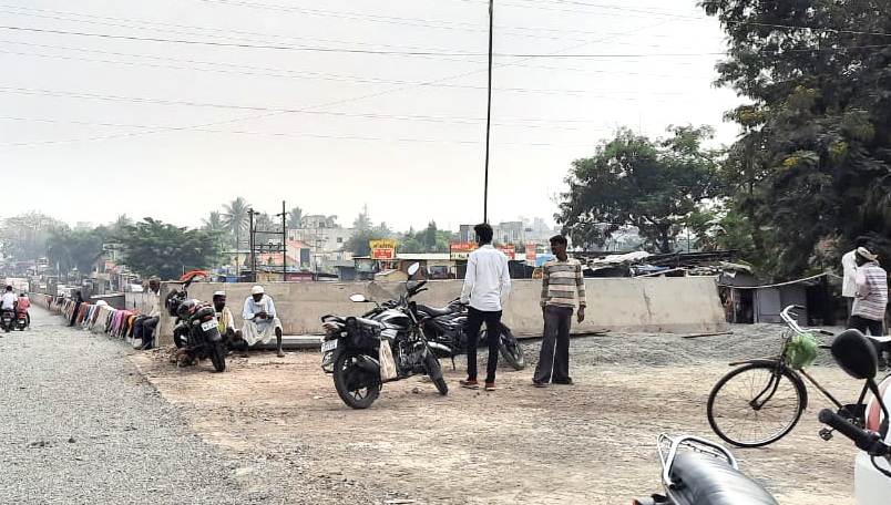 बिजलीनगर अंडरपासच्या कामाची मुदत उलटूनही काम संथगतीने...