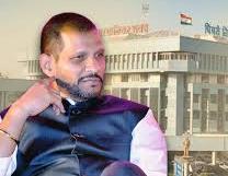 कोरोनाच्या नावाखाली पालिकेकडून तिप्पट दराने चादर, बेडशीट्सची खरेदी..