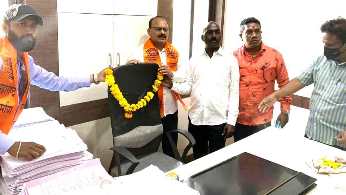 सांगवी करसंकलन कार्यालयावर मनसेचे आंदोलन..