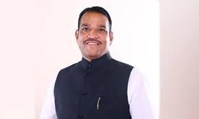 पालिका आयुक्त हर्डीकर व त्यांच्या बगलबच्च्यांच्या संपत्तीची चौकशी करा..
