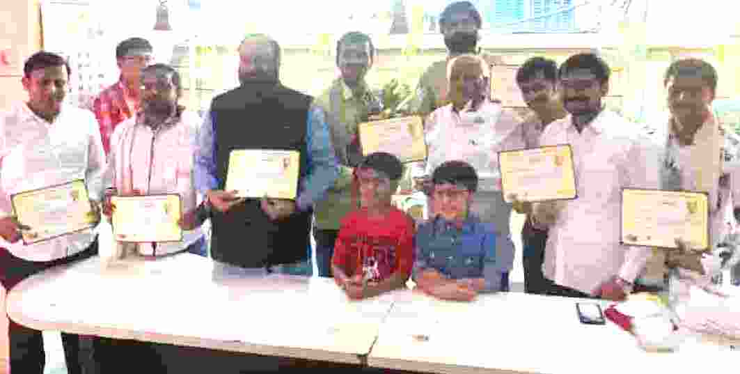 काळेवाडी-रहाटणी केमिस्ट असोसिएशनकडून कोरोना योद्ध्यांचा सन्मान...