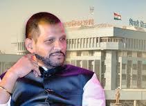शहरातील खासगी कोविड रुग्णालयांकडून रुग्णांची लूट..