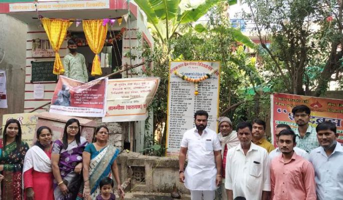चिखली-मोरेवस्तीत युवा नेते पांडाभाऊ सानेंच्या हस्ते शिवमंदिराच्या नामफलकाचे अनावरण...