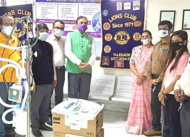 डॉ. दिपक शहा व लायन्स क्लबकडून तीन मिनी व्हेन्टींलेटर रुग्णसेवेसाठी प्रदान..