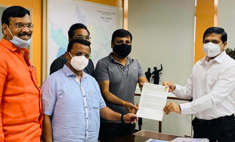 पोलिसांच्या धर्तीवर शहरातील कोविड योद्ध्यासाठी स्वतंत्र बेड राखीव ठेवा..
