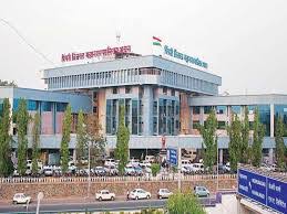 खासगी रुग्णालयांच्या बिलांच्या तक्रारीसाठी क्षेत्रनिहाय आठ पथकांची नियुक्ती..