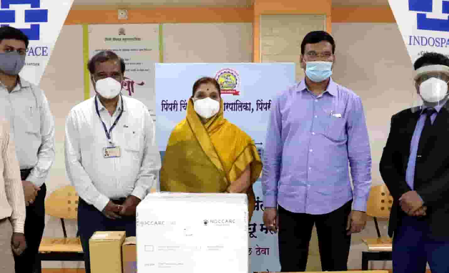 सीएसआरमधून आणखी ५ व्हेन्टिलेटर्स व ८ ऑक्सिजन कॉन्संट्रेटर्स..