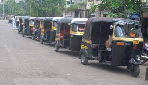 परवानाधारक रिक्षा चालकांच्या खात्यात आजपासून दीड हजारांचे अर्थसहाय्य..