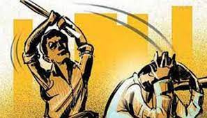 किरकोळ कारणावरून एकाच्या हातावर कोयत्याने वार..