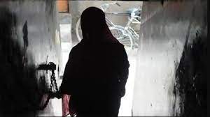 युगांडाच्या महिलेकडून फिर्यादी महिलेची फसवणूक..