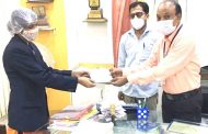 चिखली मोशी रस्त्यावर रूग्णालयीन कचरा..