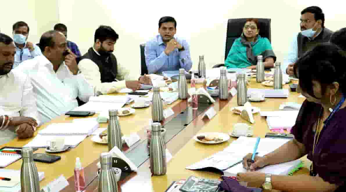 सांगवी ते काळेवाडी फाटा रस्त्यावर आधुनिक सायकल ट्रॅक व पदपथास मंजुरी..