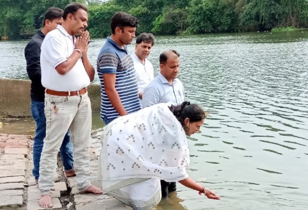 मोदींच्या नदी सुधारबाबत 'मन की बात'ला सत्ताधाऱ्यांकडून तिलांजली..