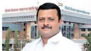 लाचखोरीचे आरोप असूनही स्थायी सभापतींची नियोजित बैठकीला उपस्थिती..