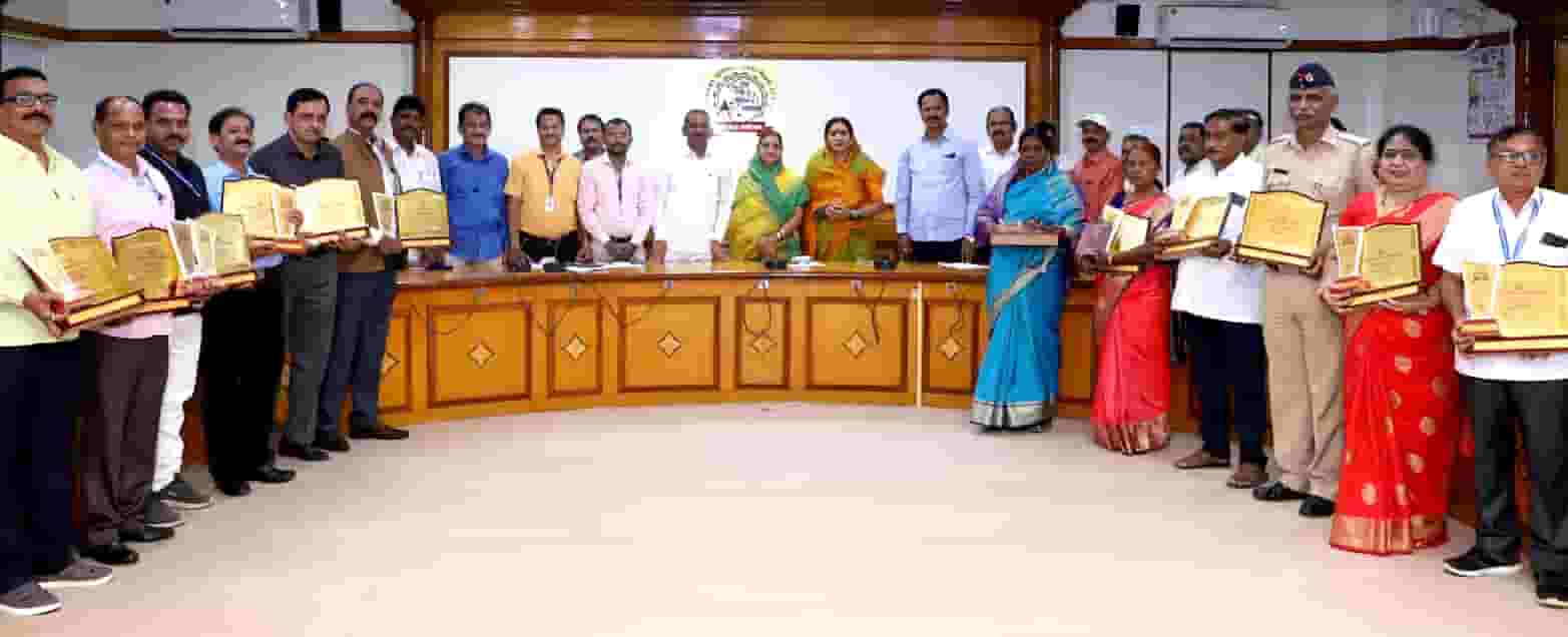 सेवानिवृत्ती नंतरचे जीवन आवडते छंद जोपासून आनंदाने जगावे - महापौर उषा ढोरे..