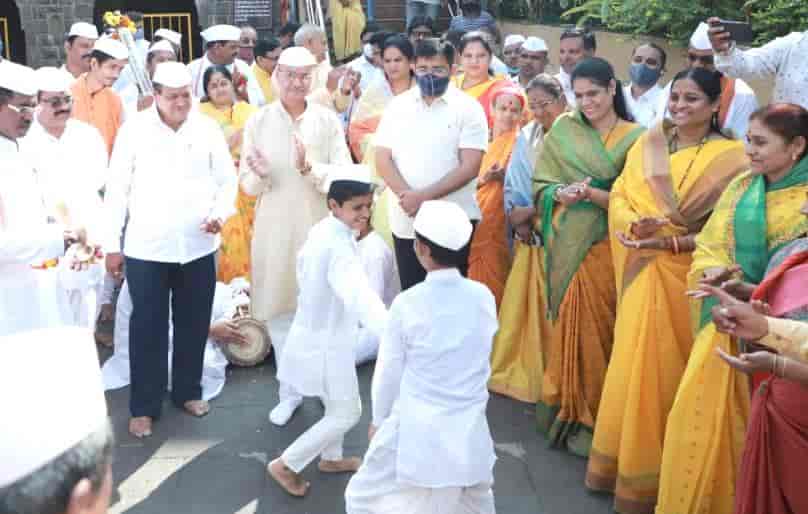 मंदिर उघडलीत परंतु, कोरोनाविषयक नियमांकडे दुर्लक्ष करू नका - महापौर उषा ढोरे..