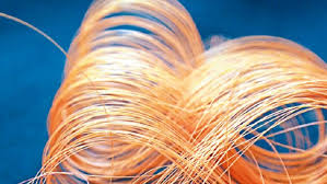 कासारवाडीत दुचाकीस्वार तरुणाच्या गळयाला मांजा अडकला..