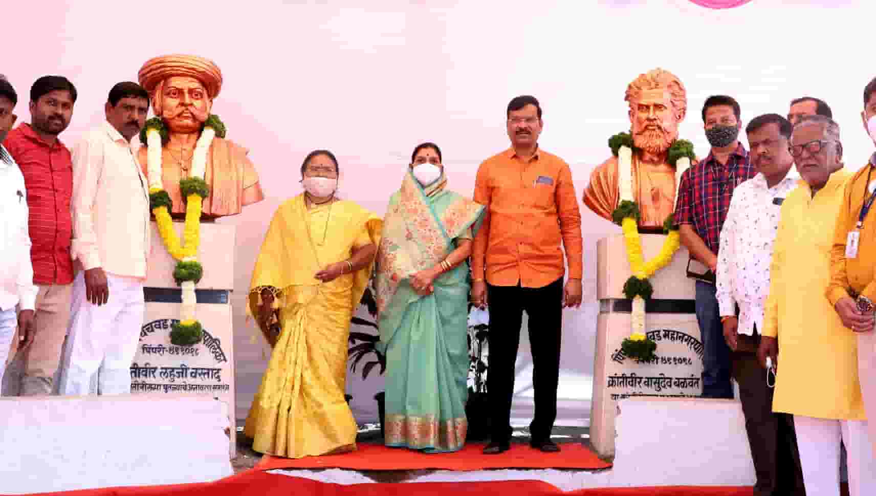 क्रांतीवीर लहुजी साळवे आणि वासुदेव फडके पुण्यतिथीदिनी पालिकेचे अभिवादन...!