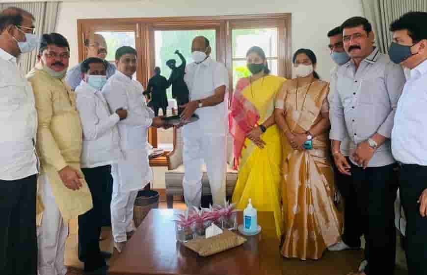 पिंपरी-चिंचवड शहरात राष्ट्रवादीसाठी चांगले वातावरण; एकदिलाने काम करा - शरद पवार..